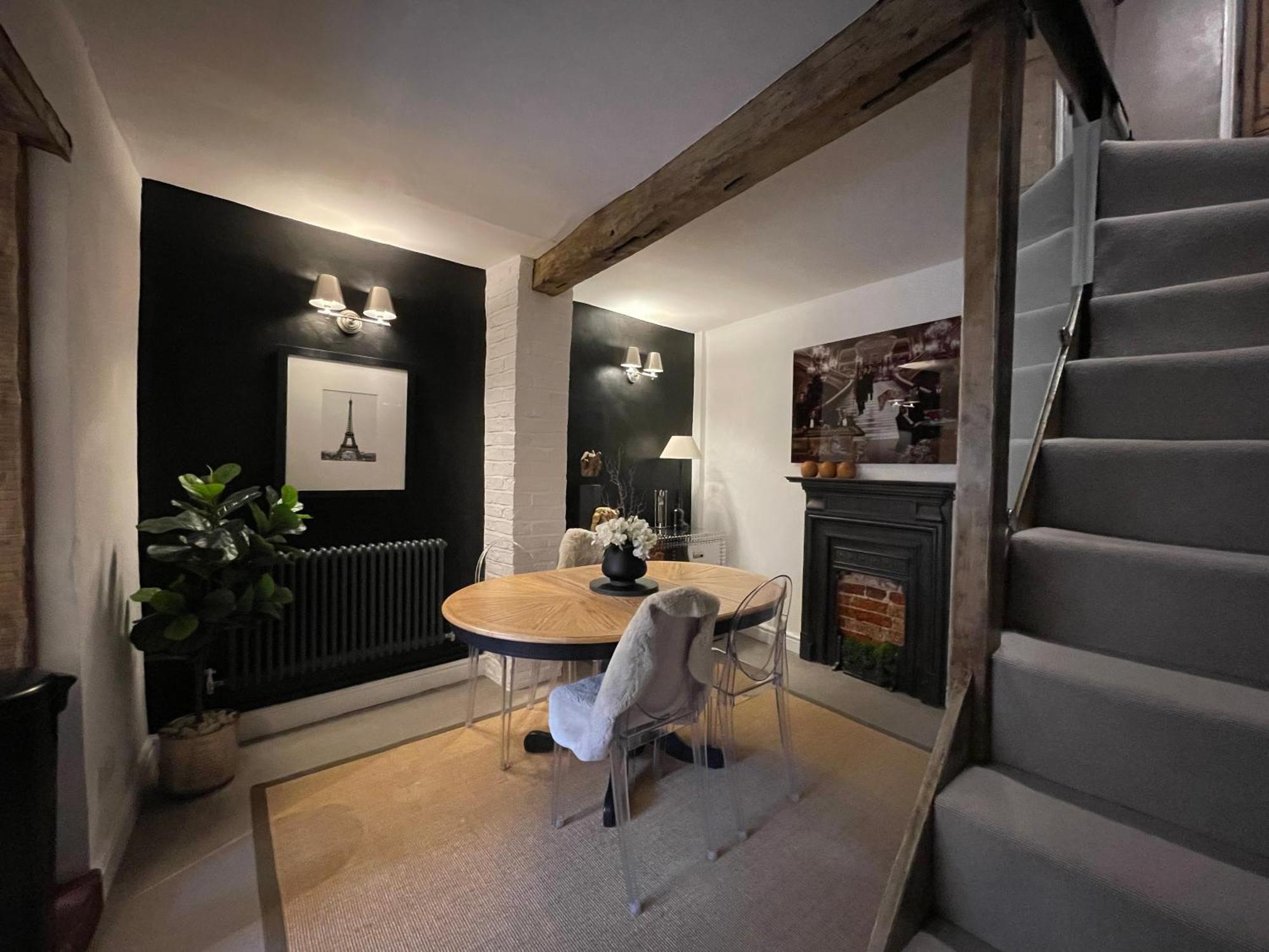 Entire Georgian Luxury Home - 3 Storey- High St Henley-In-Arden -Two Bedrooms-Sleeps 4 מראה חיצוני תמונה