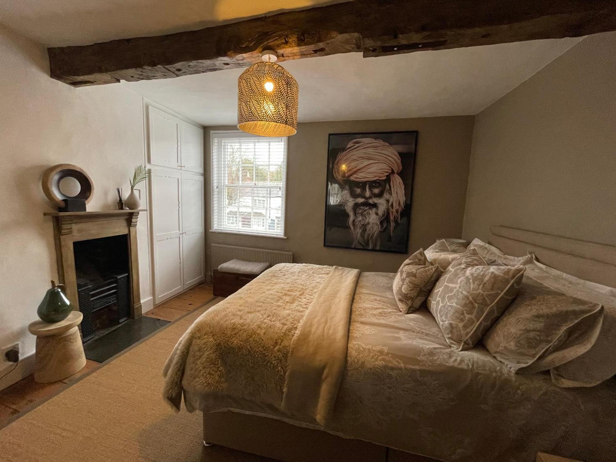 Entire Georgian Luxury Home - 3 Storey- High St Henley-In-Arden -Two Bedrooms-Sleeps 4 מראה חיצוני תמונה